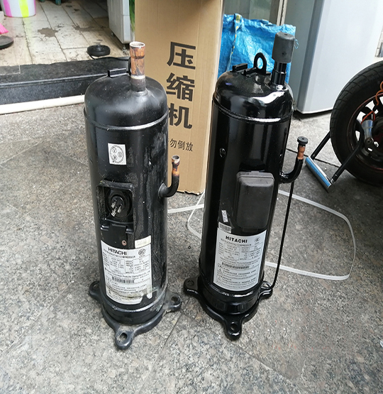 玉泉中央空调压缩机的更换维修